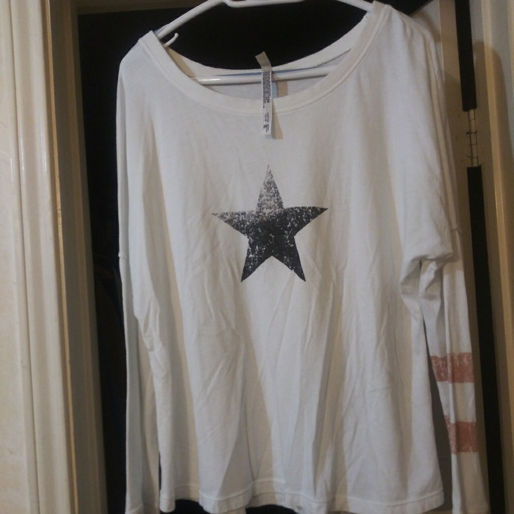 Woman's shirt